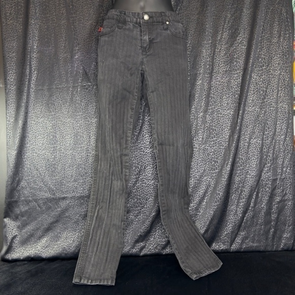 Y2K Tripp NYC Charcoal W/ Black Pin Stripe Red Label Size 7
